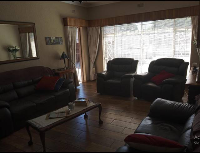 5 BEDROOM HOUSE FOR SALE IN TULISA PARK